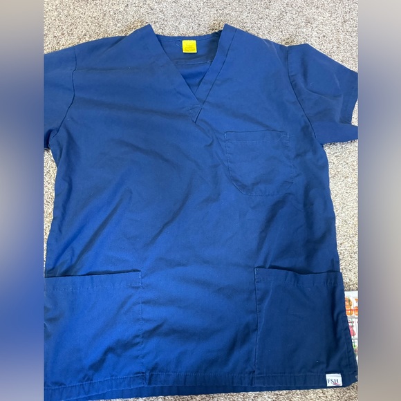 Scrub set - Picture 3 of 3